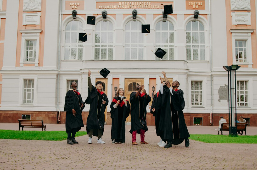 graduation ceremony tech